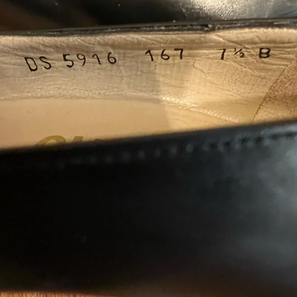 Salvatore Ferragamo Vintage Black Heels with Gold - Picture 7 of 8